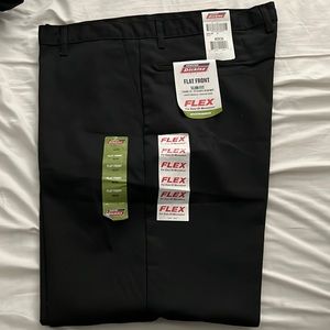 Brand new Dickies Flat Front Slim Fit Flex work pants. Size 40x30.